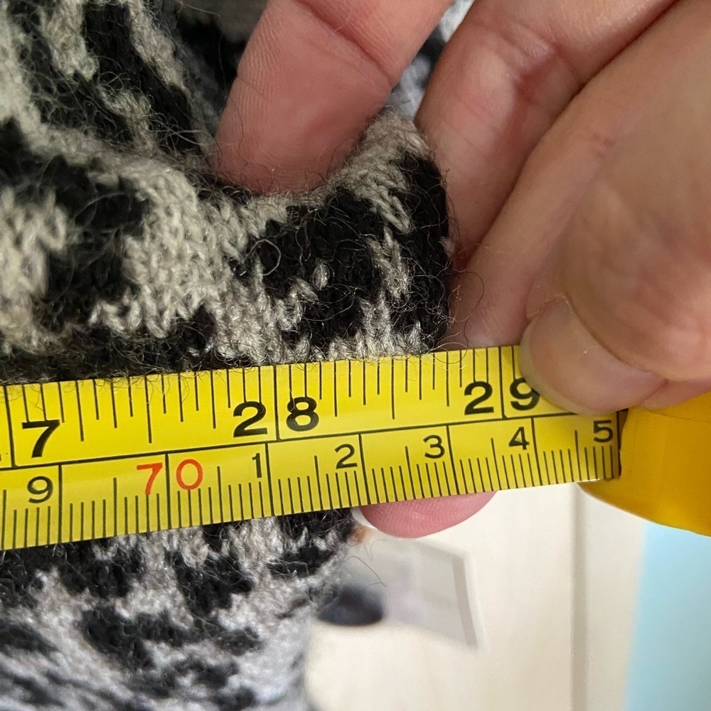 Christian Siriano Animal Print Cardigan Mob Wife SOFT Sweater Jacket Oversized L - Picture 9 of 10